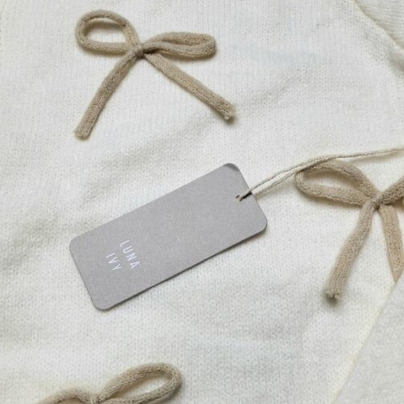 Anthropologie Luna Ivy 3D Bow Cardigan Sweater - Picture 6 of 8